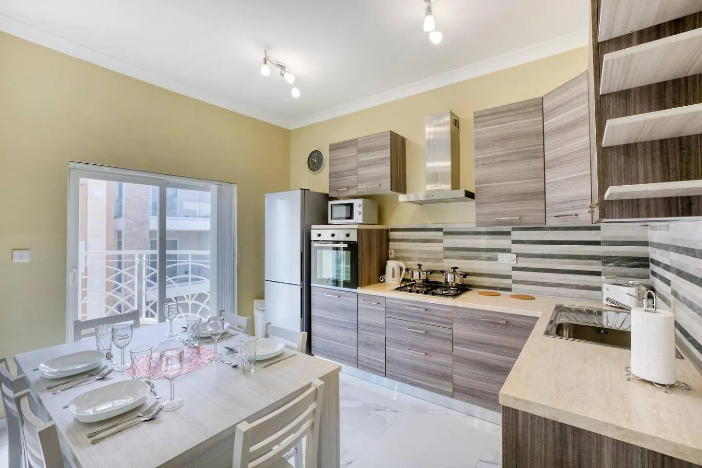 Apartment Seaview,Beautiful 3Br Apt 3 Marsaskala Malta