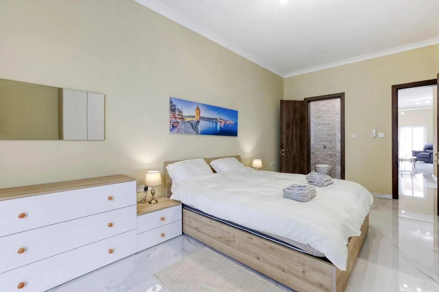 Seaview,Beautiful 3Br Apt 3 Marsaskala Apartment